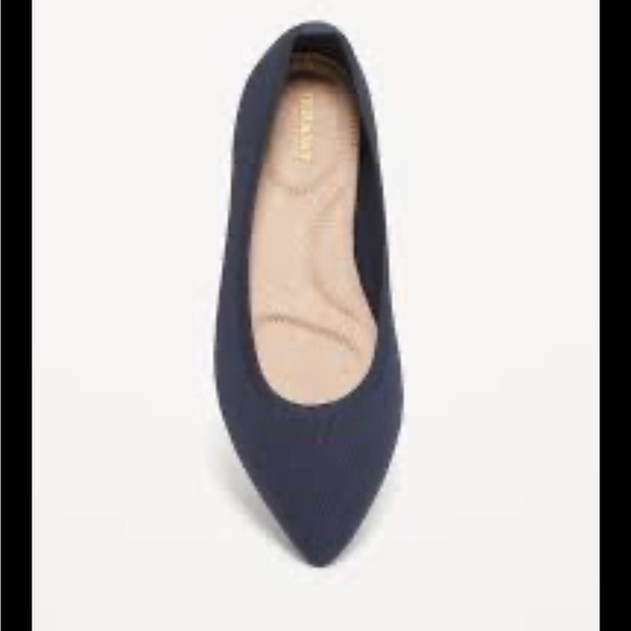 Old Navy women’s Black ballet pointer flats size 7 - Picture 1 of 9